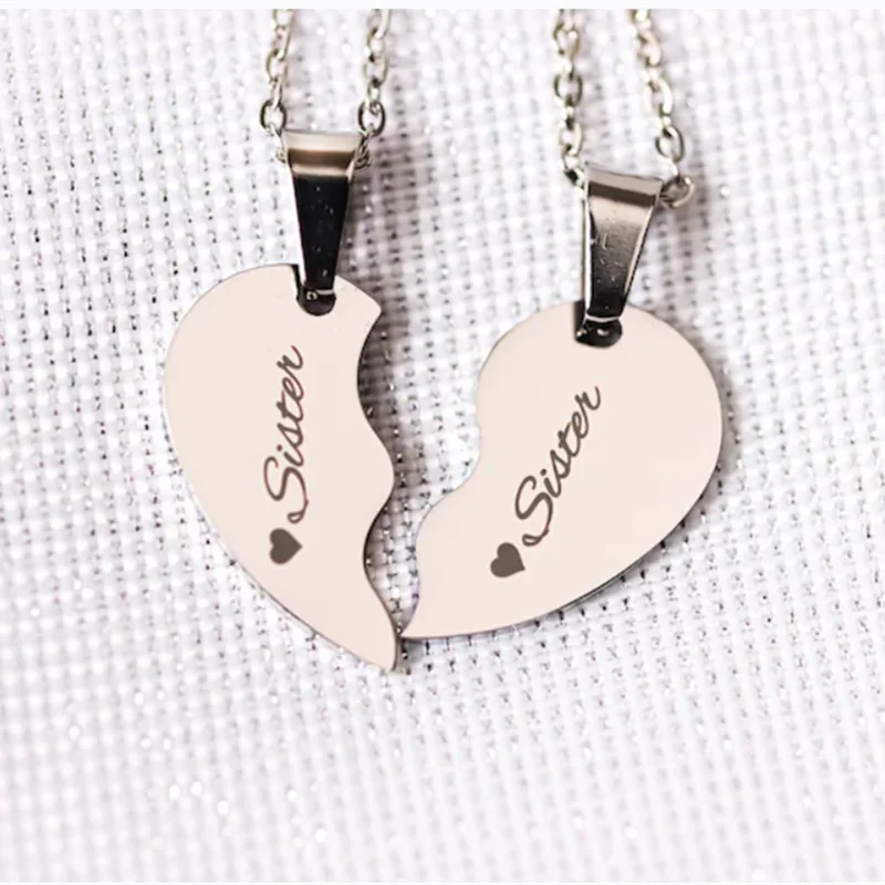 Collar Con Nombre Personalizado Con Doble Corazón Integrado Para Mujer